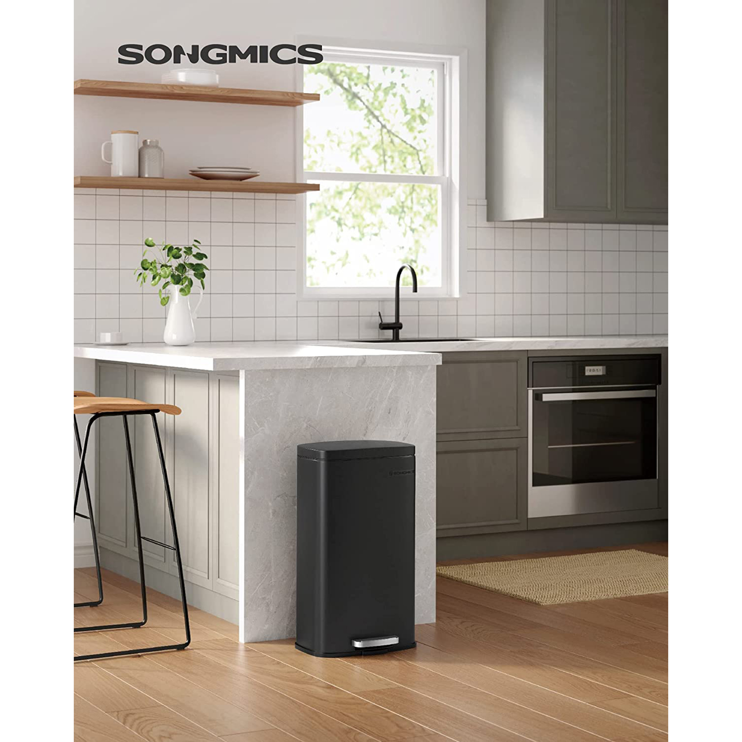 Šiukšliadėžė virtuvei SONGMICS 30 L juoda
