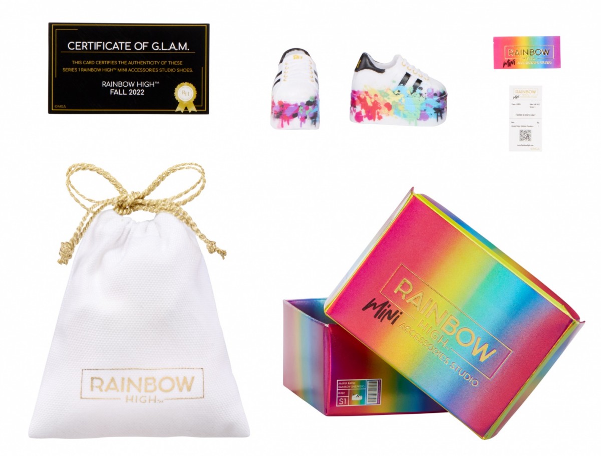 Lelių aksesuarai paslaptingose dežėse rainbow high accessories studio series