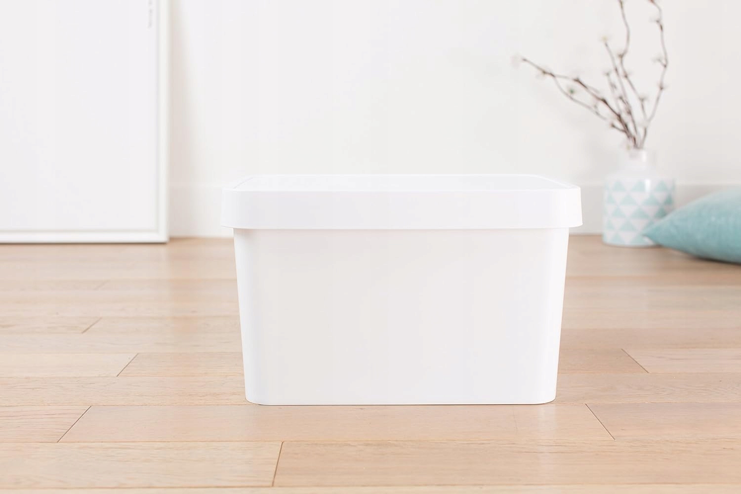 Curver dėžė su dangčiu Infinity, 17 l, balta