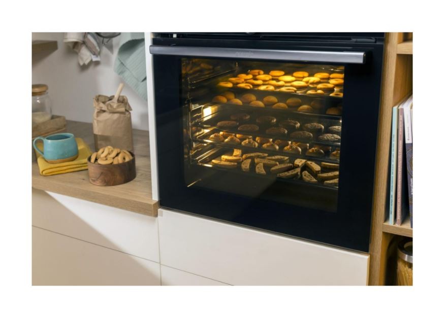 Orkaitė gorenje bo6737e02bg