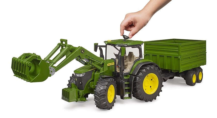 Traktorius su krautuvu ir priekaba bruder 03155 john deere 7r 350