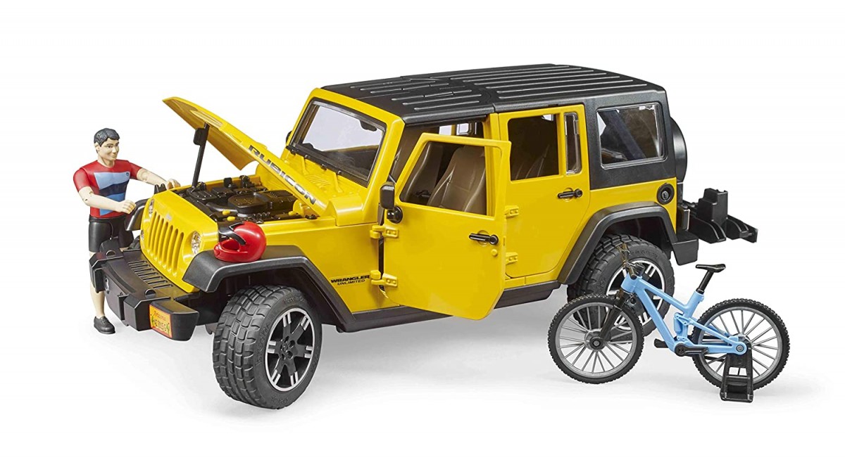 Automobilis jeep wrangler ir dviratininkas su kalnų dviračiu bruder, 02543