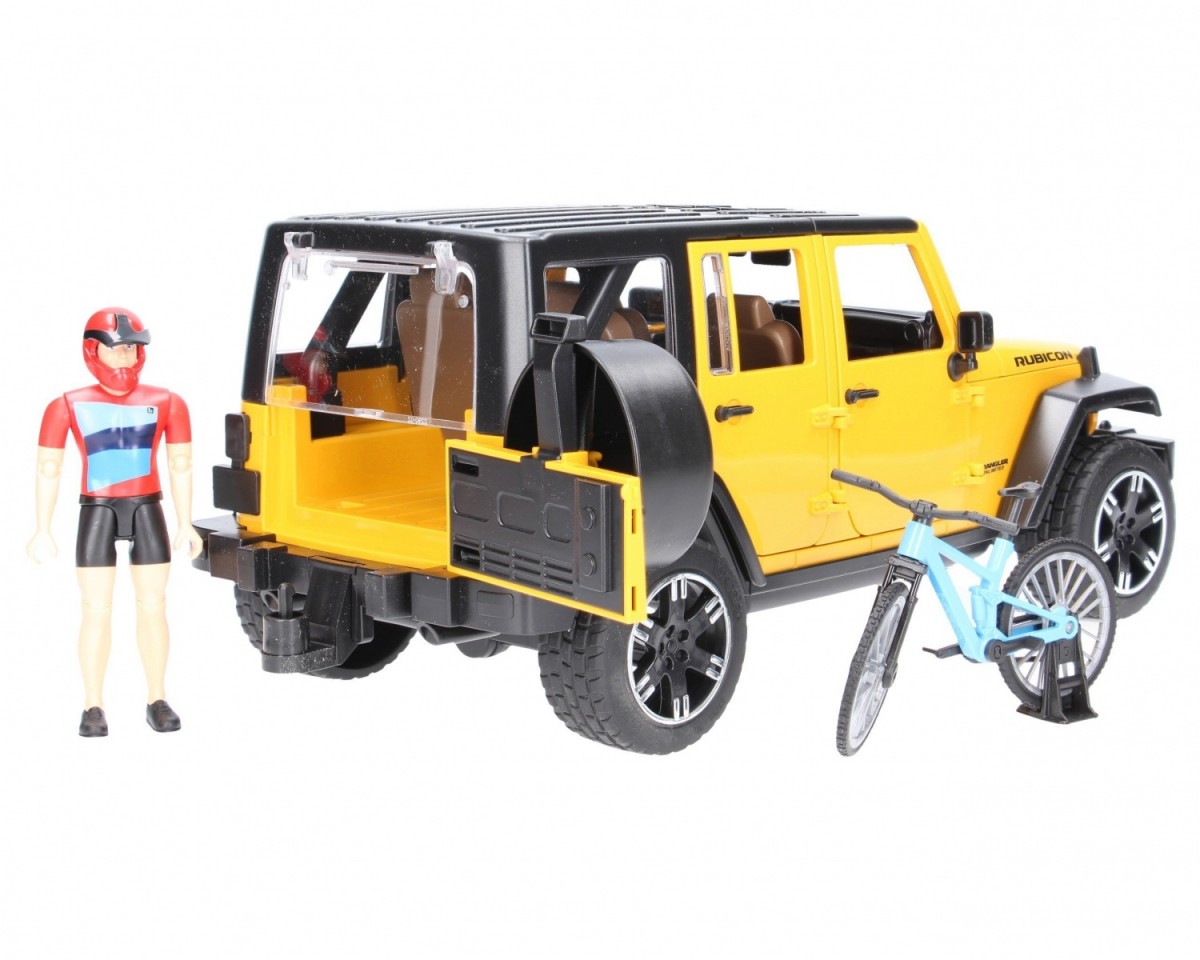 Automobilis jeep wrangler ir dviratininkas su kalnų dviračiu bruder, 02543