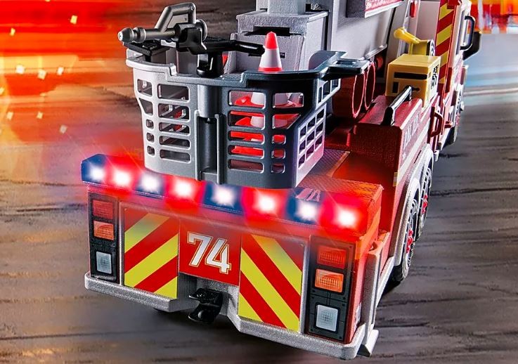 70935 playmobil® city action, gaisrinės pagalbos automobilis