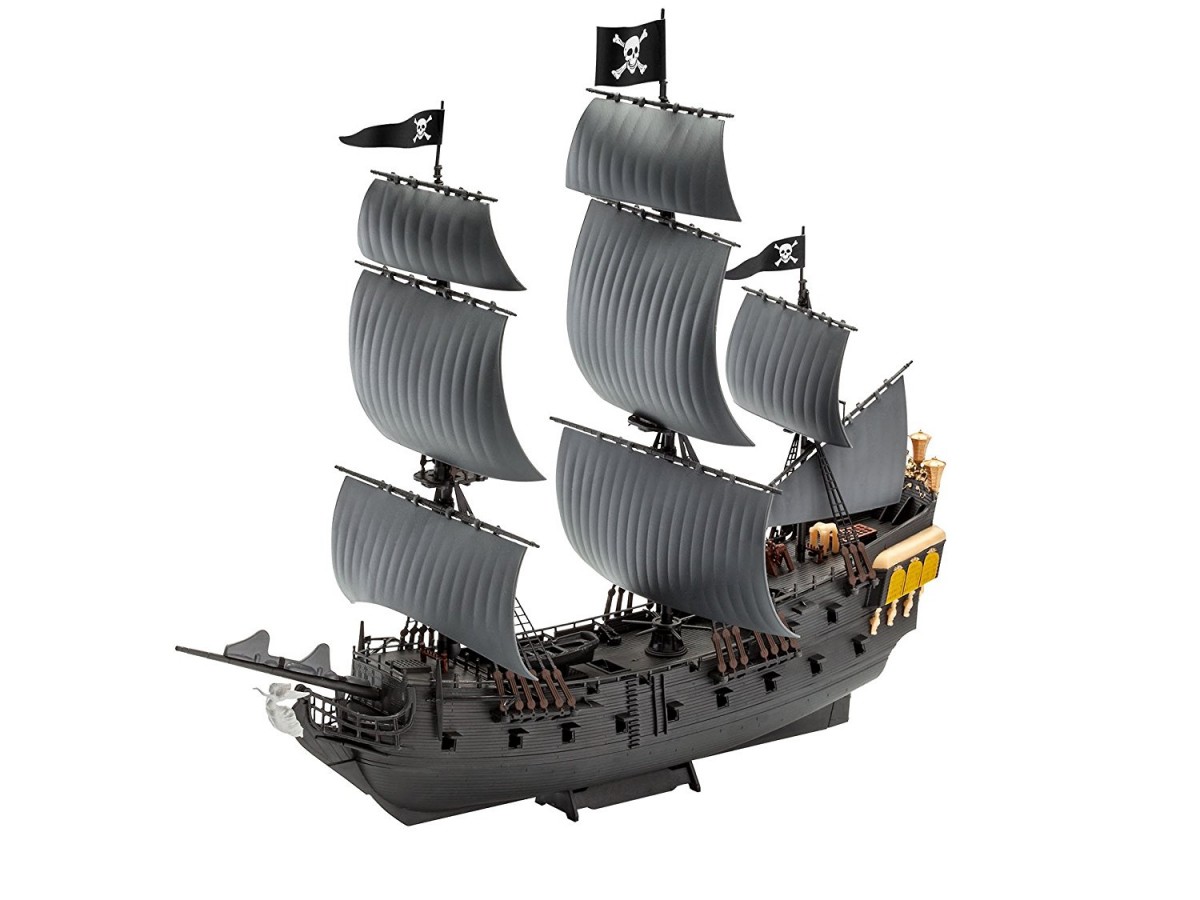 Revell - black pearl (easy-click), 1/150, 05499