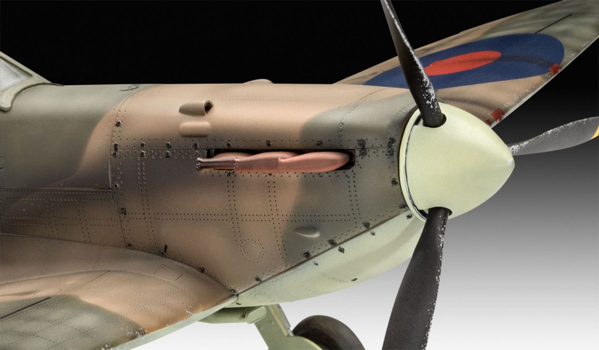 Revell - spitfire mk.ii aces high 35th anniversary iron maiden dovanų komplektas, 1/32, 05688
