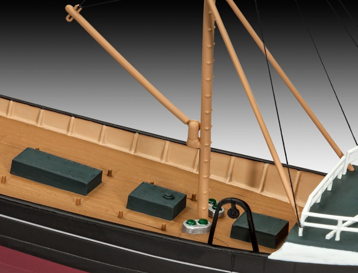 Revell - northsea fishing trawler, 1/142, 05204