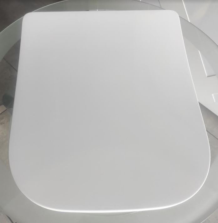 Kriauklė sanitarinė klozeto sėdynė plona, skirta CERSANIT COLOUR kieta laisvai pastatoma kieta