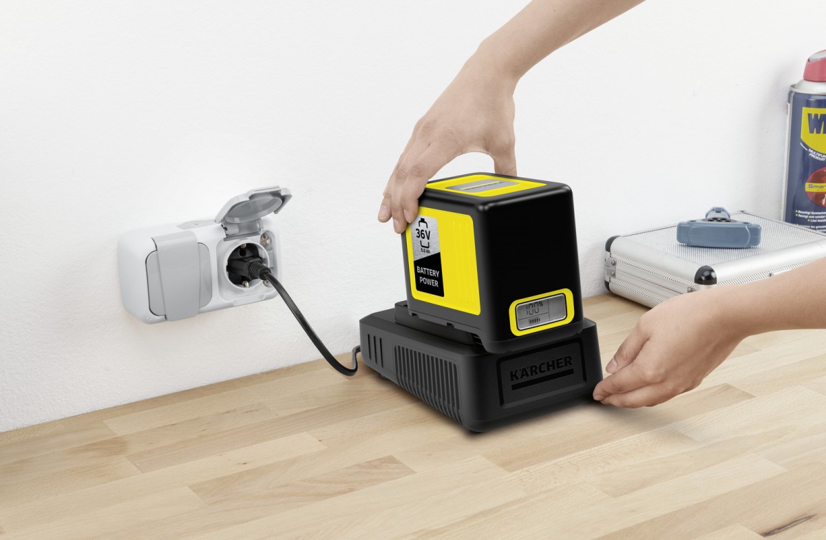 Karcher baterijos ir įkroviklio komplektas 36/50