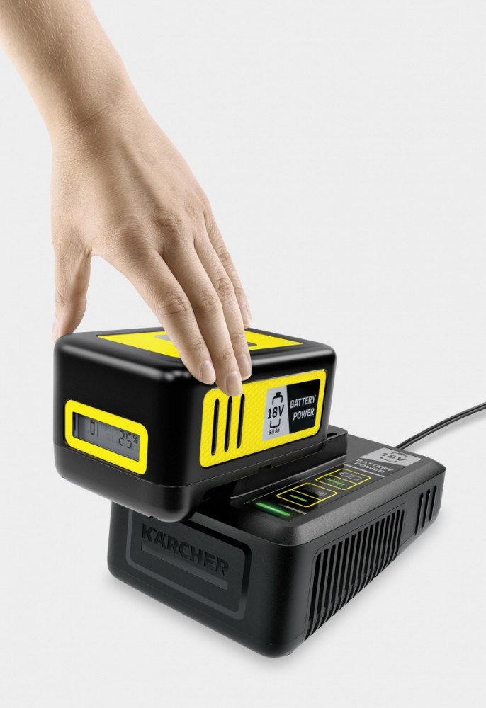 Karcher baterijos ir įkroviklio komplektas 18/50