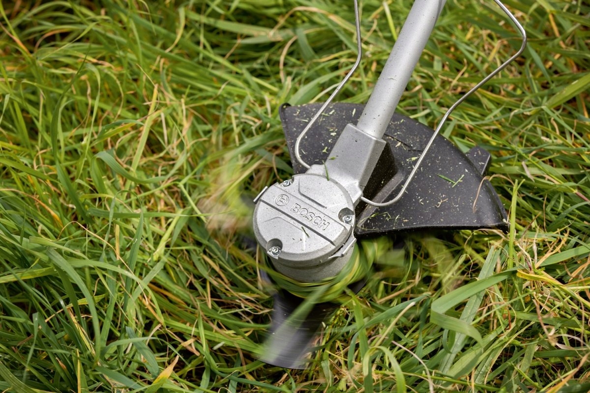 Akumuliatorinė žoliapjovė Bosch GFR 18V-23 PRO, Solo 06008D1000, be akumuliatoriaus ir įkroviklio