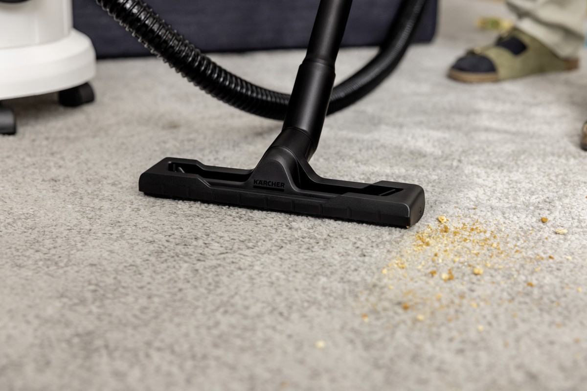 Dulkių siurblys karcher se 4