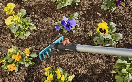 Gardena grabie wąskie 18,5cm do sprzątania wyrównywania i wzruszania gleby - 3185-20
