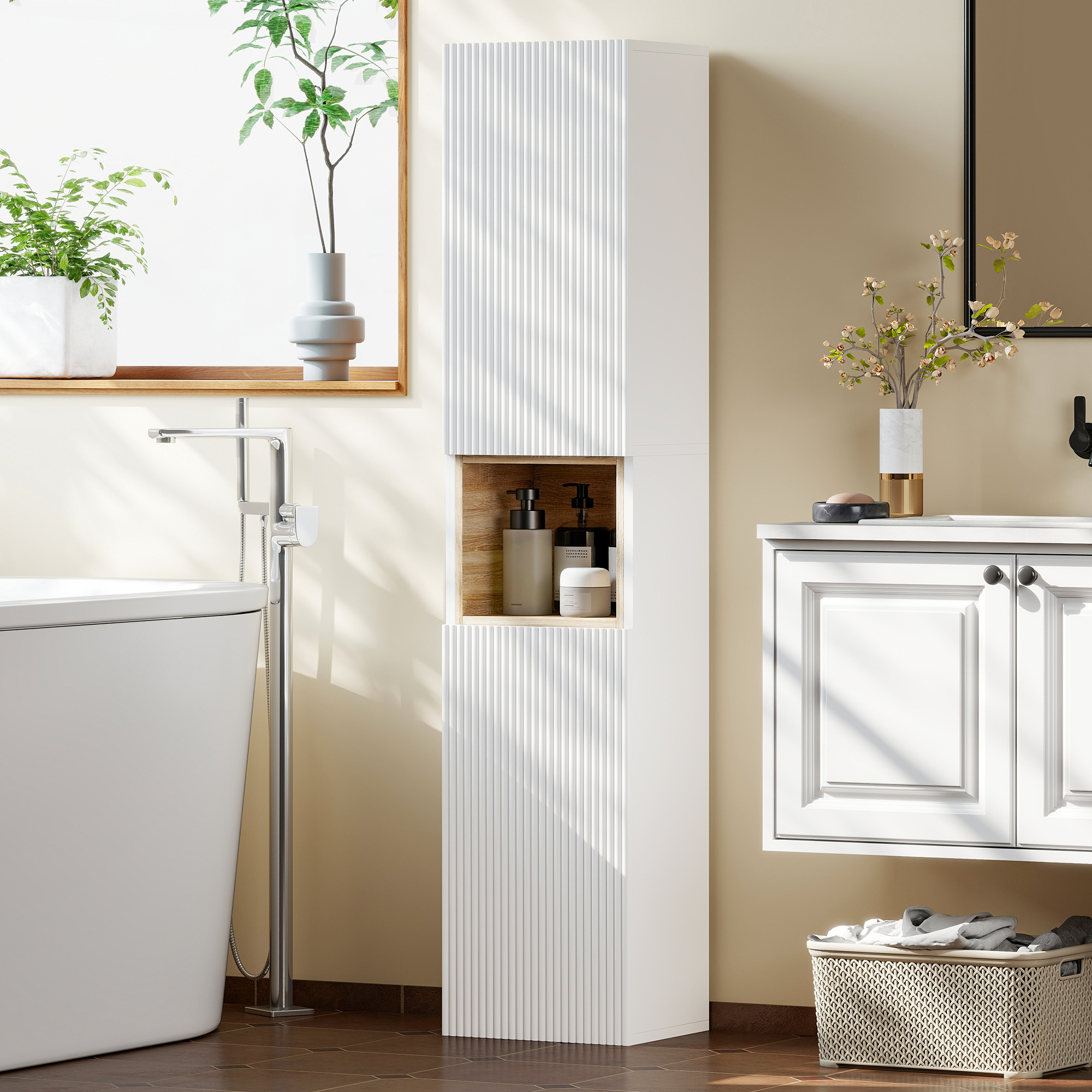 Vannas istabas skapis 30 x 24 x 140 cm
