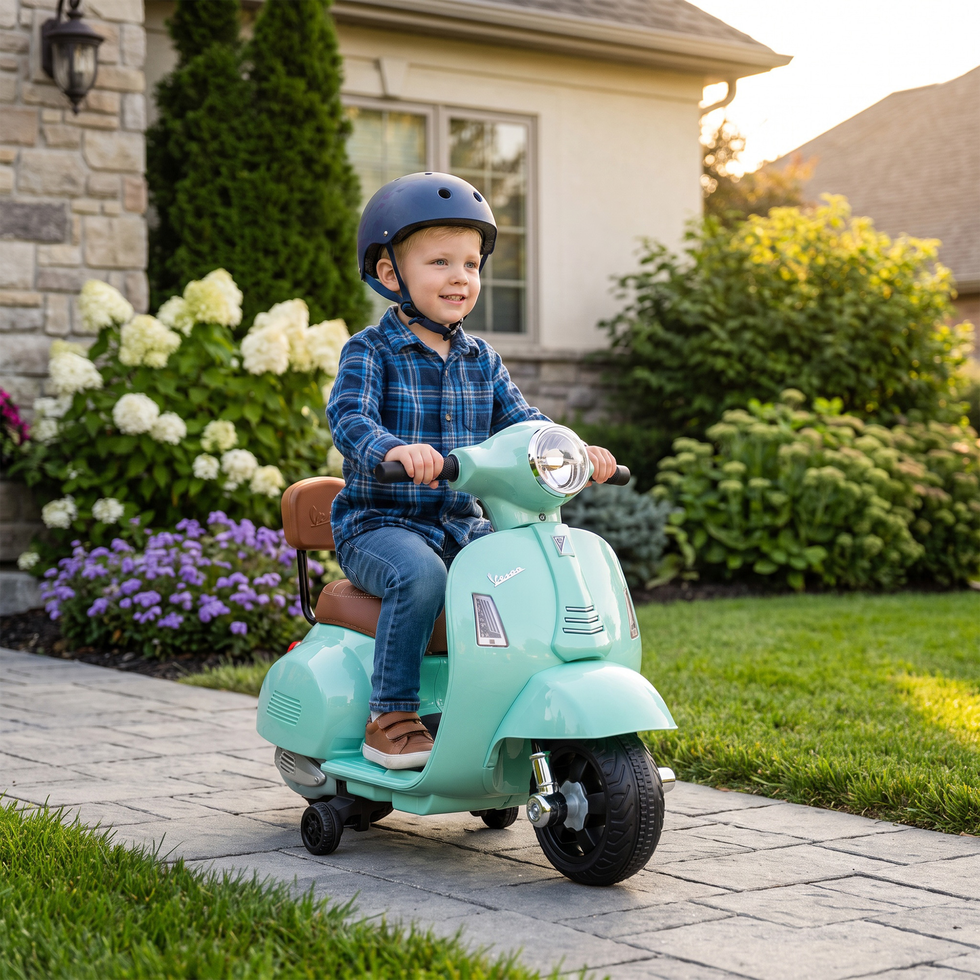 Elektrinis vaikiškas motociklas Mini Vespa GTS dizaino, su atraminiais ratukais, žalias, 66,5 × 38 × 52 cm 3