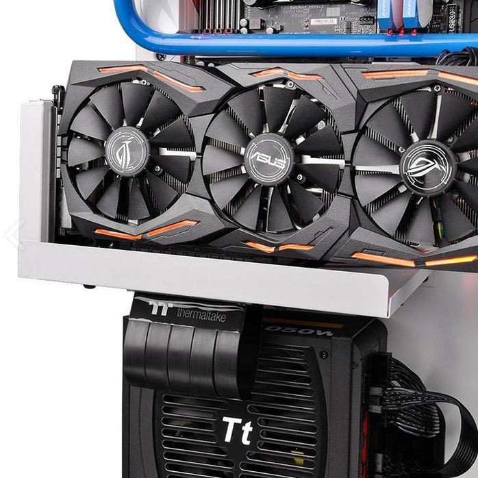 Thermaltake extension riser tt premium pci-e 3.0 x16, 300 mm (ac-045-cn1otn-c1)