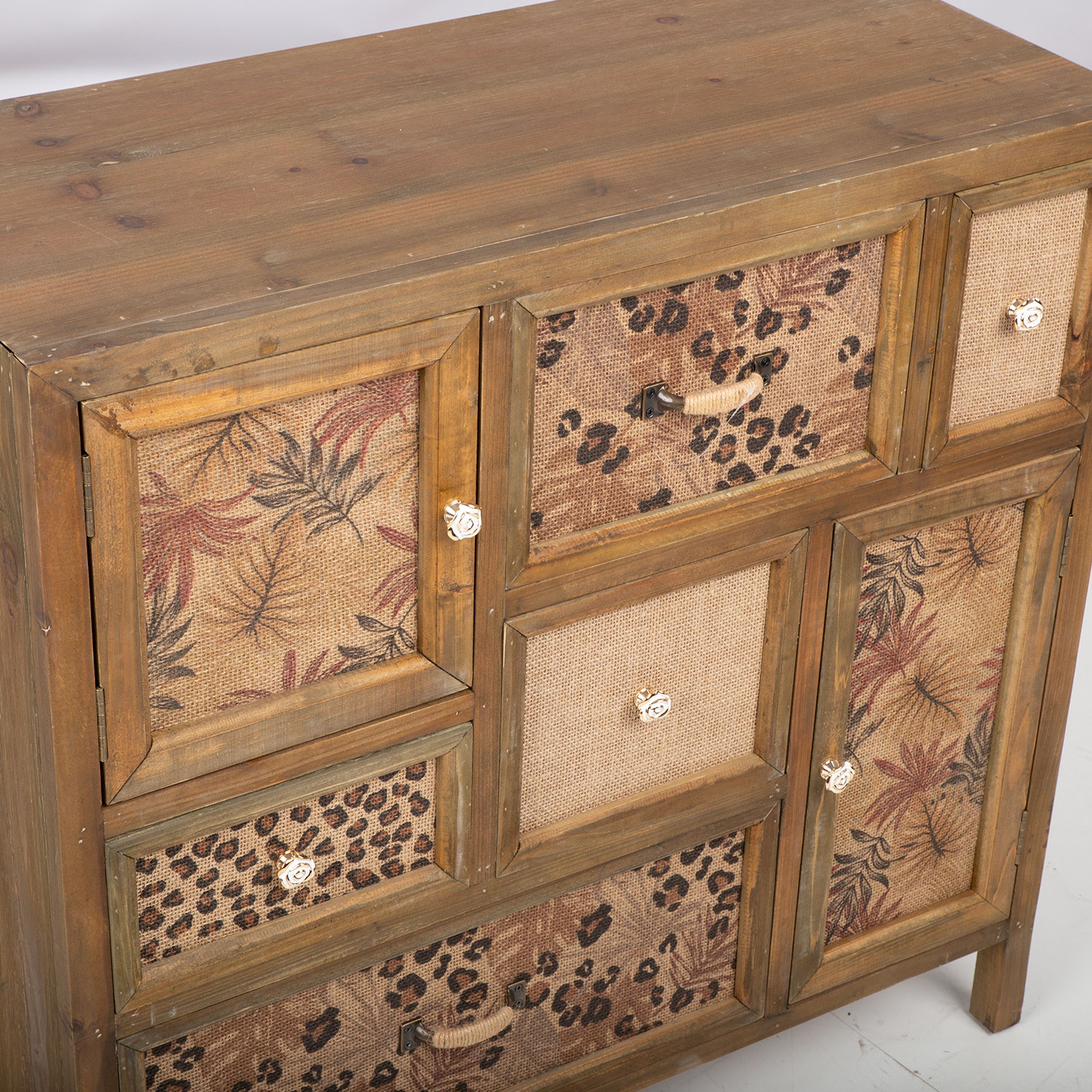 Kumode ar rakstainām atvilktņu fasādēm, brūna, 80 × 36 × 79 cm 3