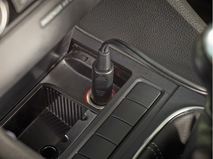 Dulkių siurblys black&decker adv 1200