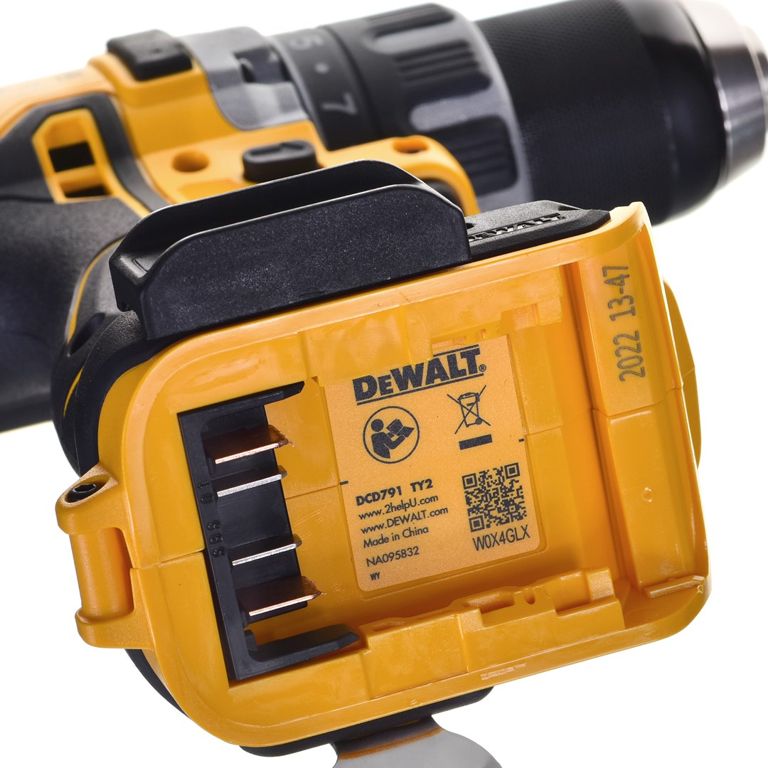 Suktuvas-gręžtuvas DeWalt DCD791P2; 18 V; 2x5,0 Ah akum.