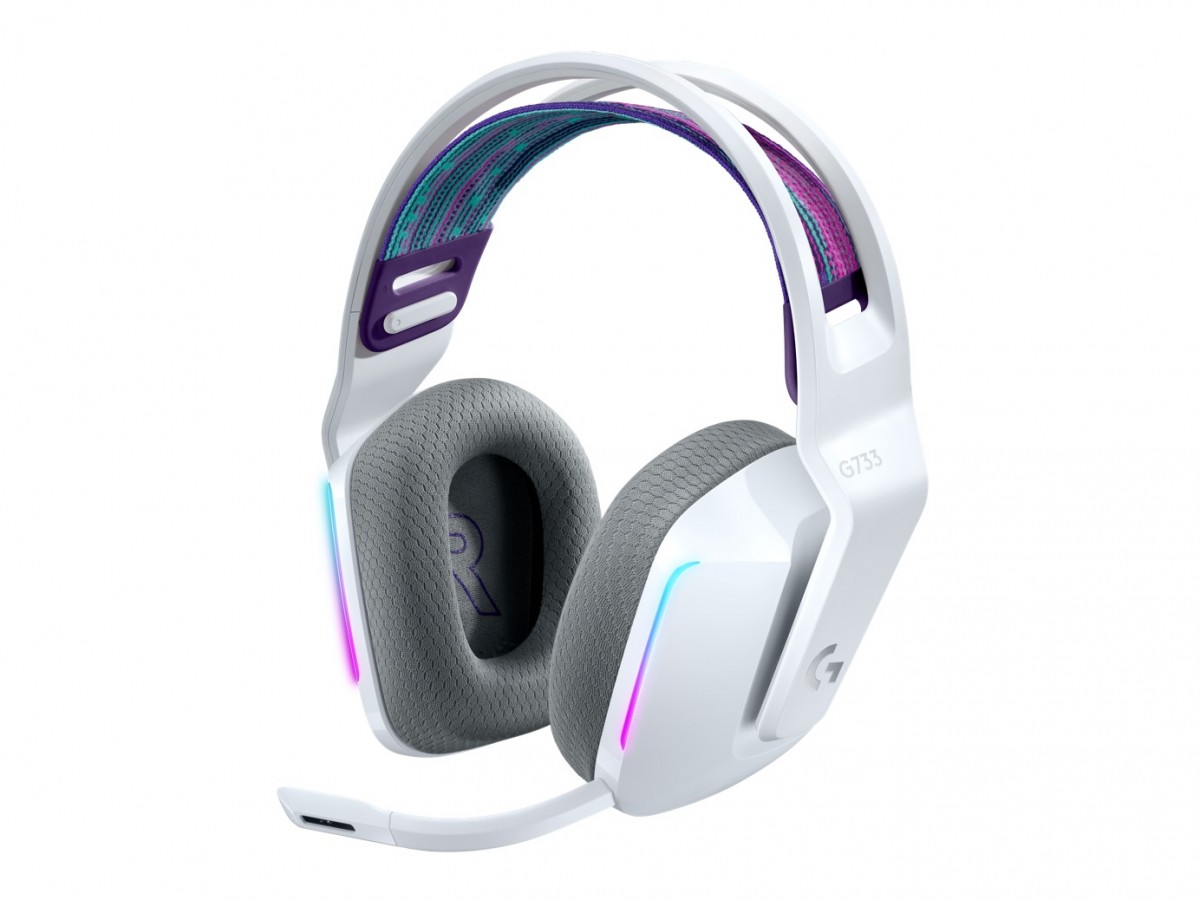 Logitech g735
