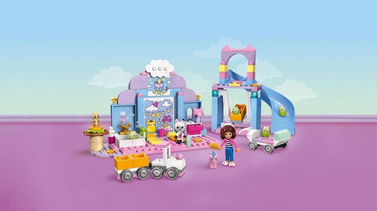 10796 lego® gabby's dollhouse gabby kačiukų darželis