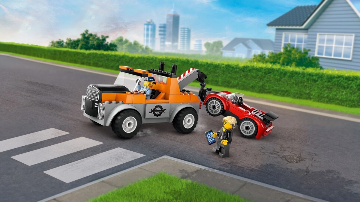 60435 lego® city vilkikas ir sportinio automobilio remontas