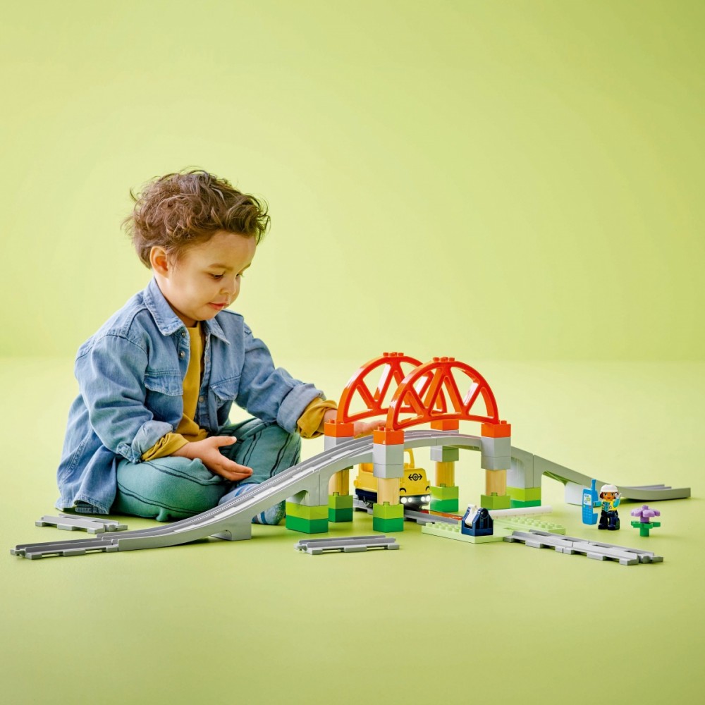 Traukinio tiltas ir bėgiai lego® duplo®