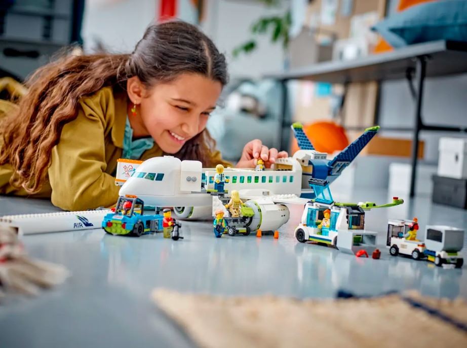60367 lego® city keleivinis lėktuvas