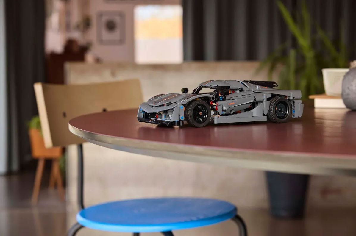 42173 lego® technic hiperautomobilis koenigsegg jesko absolut grey