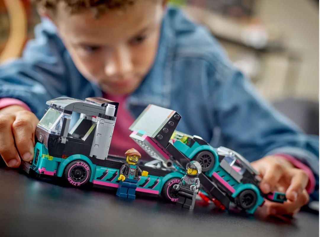 60406 lego® city lenktyninis automobilis ir automobilių gabenimo sunkvežimis