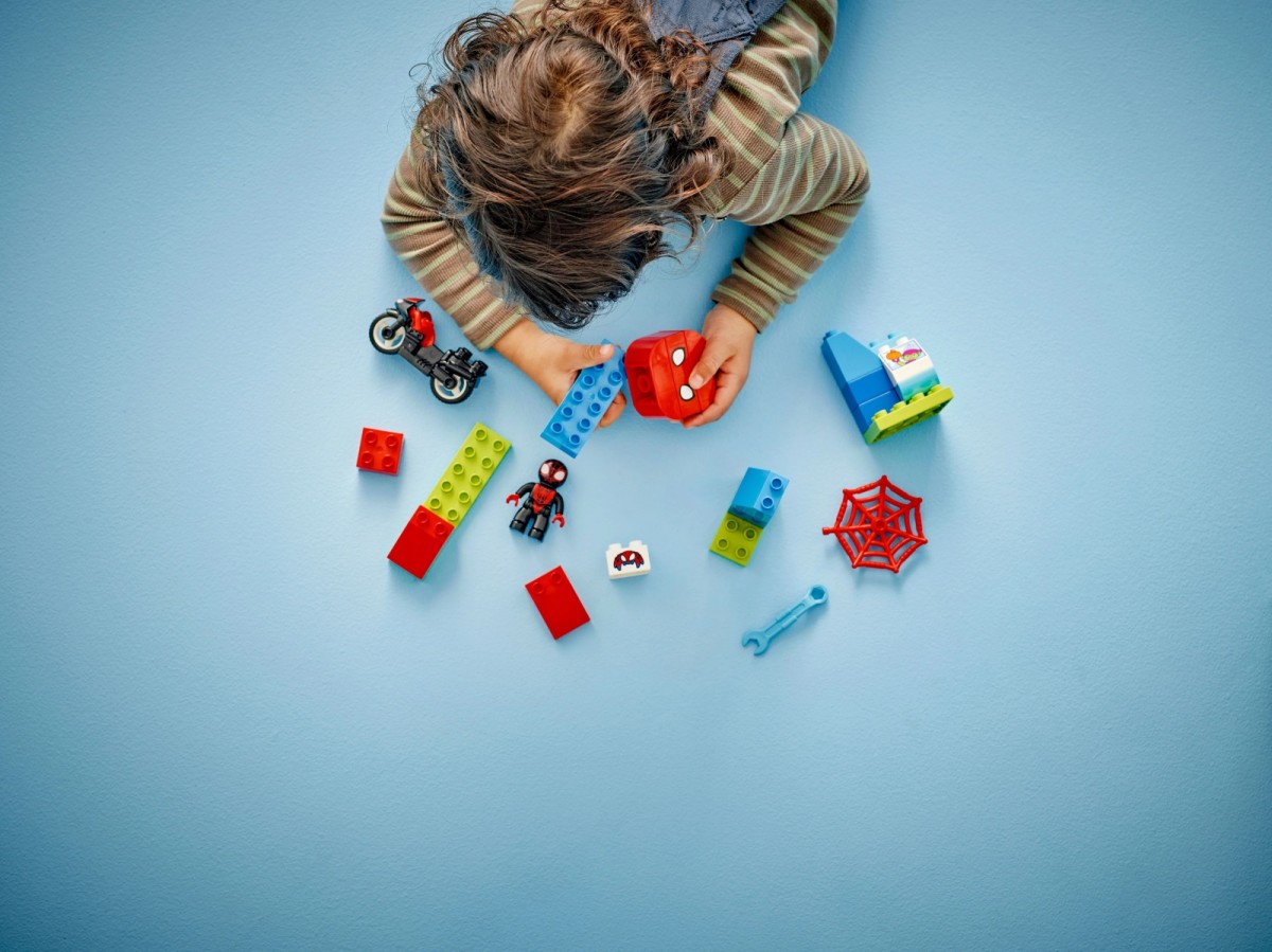 10424 lego® duplo suktuko nuotykiai su motociklu