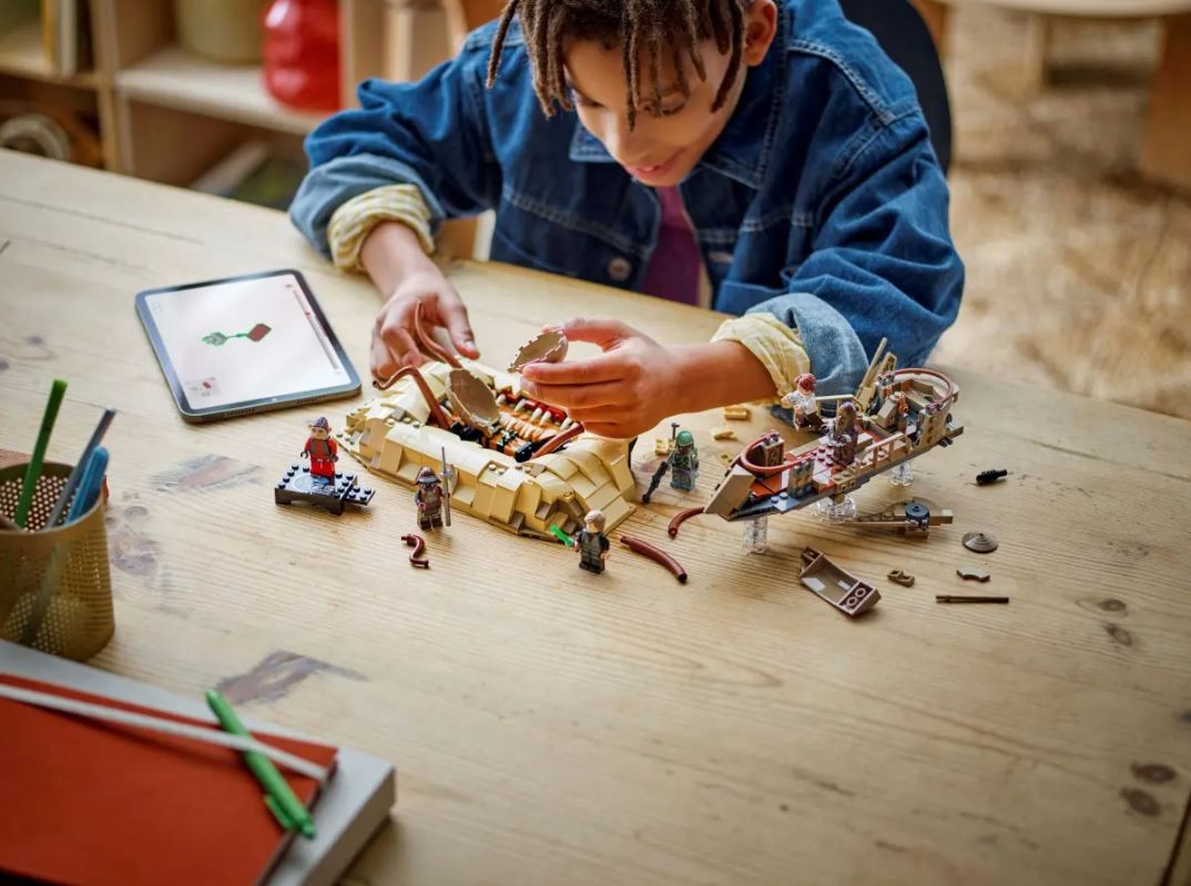 Lego star wars dykumos skifas ir sarlako duobė, smėlio/ruda