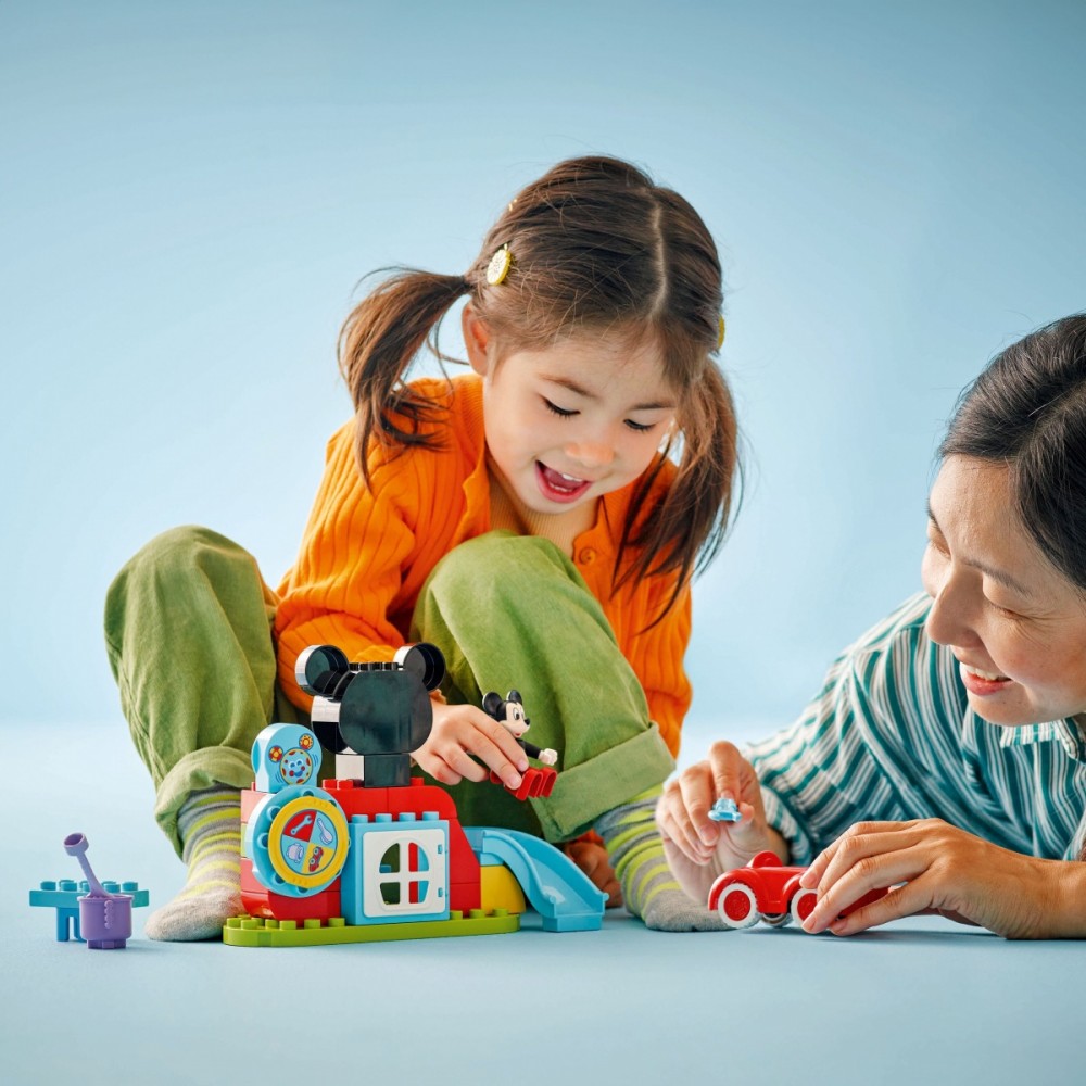 10454 lego® duplo peliuko mikio klubas ir automobilis