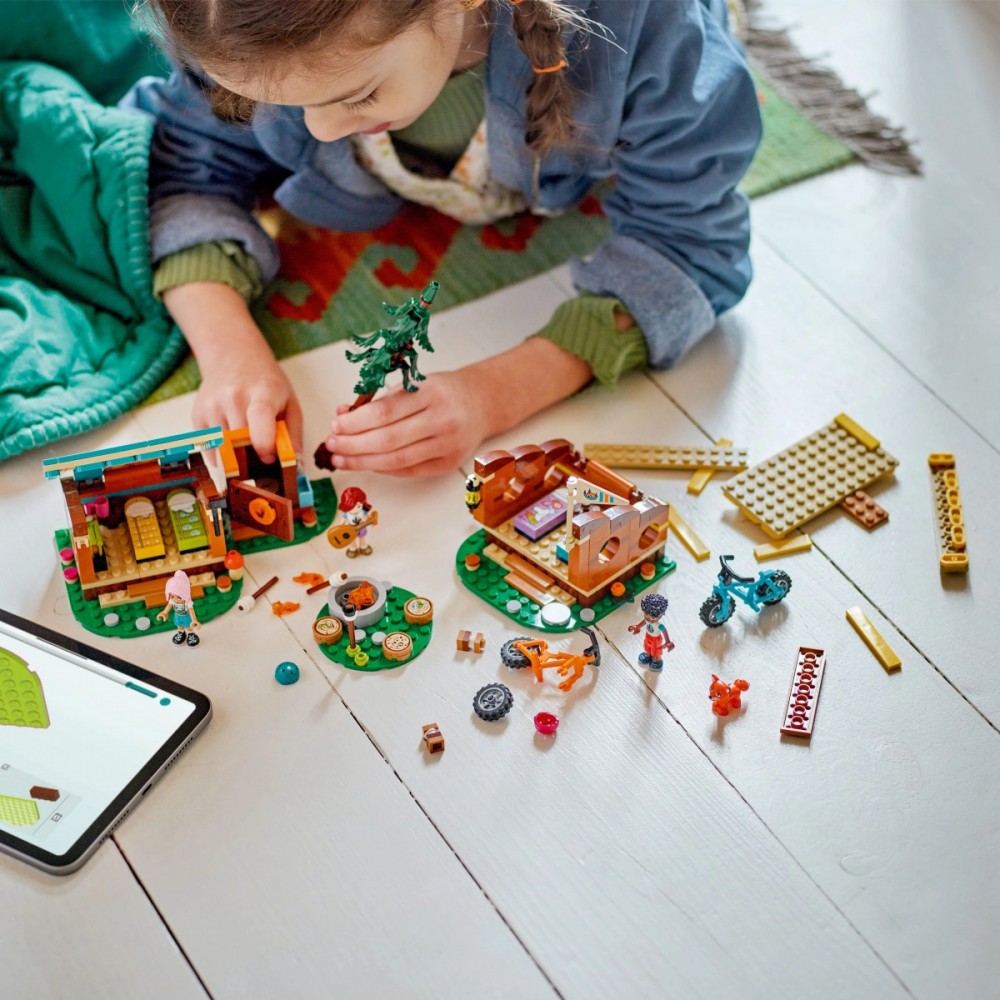 42624 lego® friends jaukūs stovyklos nameliai