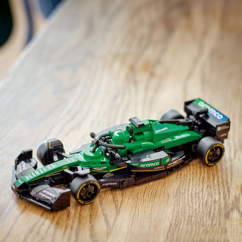 77245 lego® speed ​​champions lenktyninis automobilis aston martin aramco f1® amr24