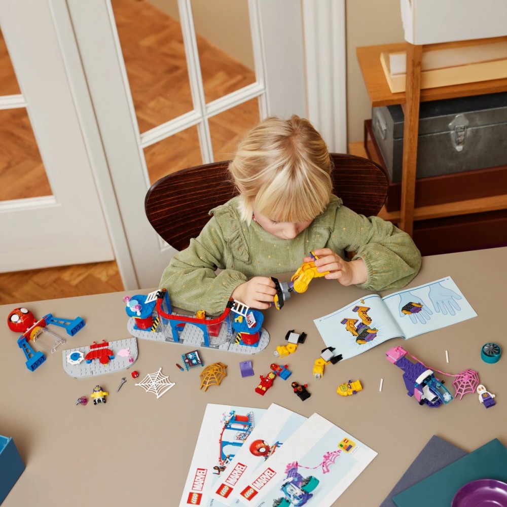 10794 lego® marvel voriuko komandos voratinklių sukimo būstinė