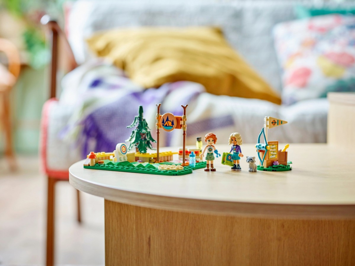 42622 lego® friends stovyklos šaudymo iš lanko tiras