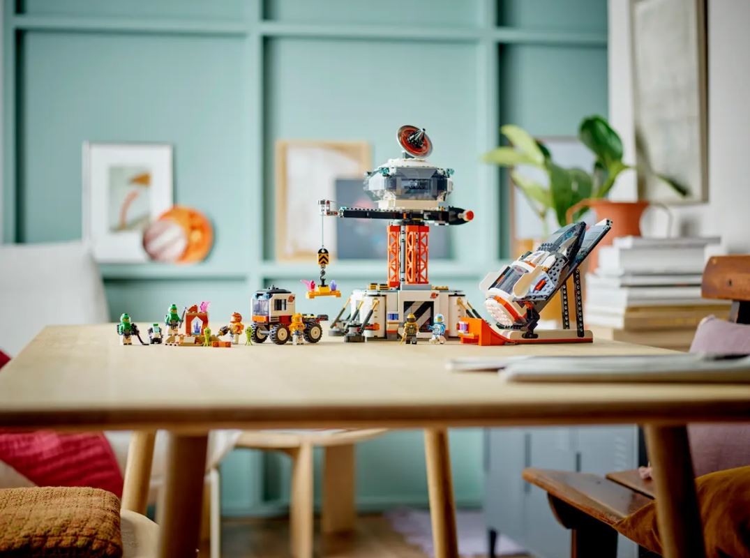 60434 lego® city kosminė bazė ir raketos paleidimo aikštelė