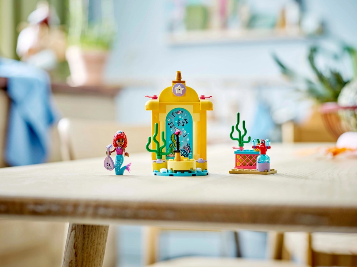 43235 lego® disney arielės muzikinė scena
