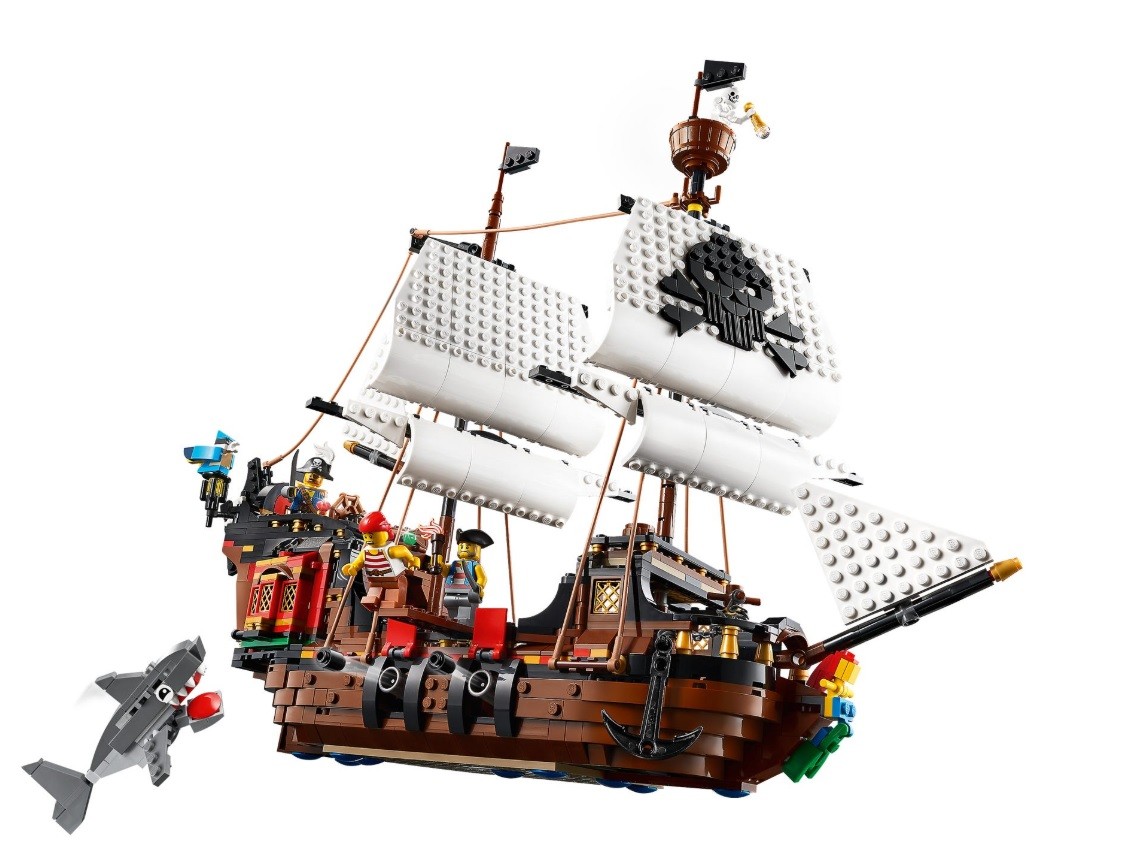31109 lego® creator piratų laivas
