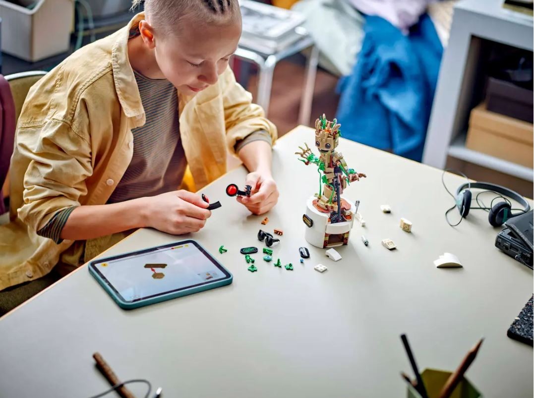 76297 lego® marvel šokantis grūtas