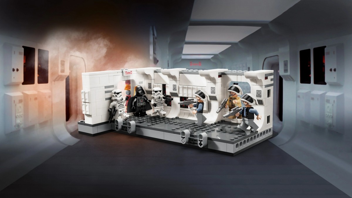 Konstruktorius tantive iv kosminio laivo įlaipinimas lego star wars