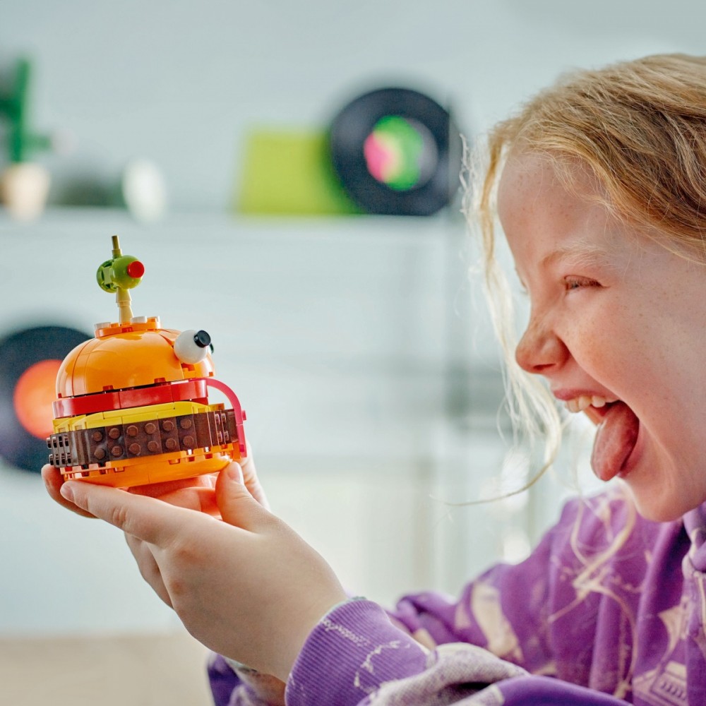 77070 lego® fortnite® durrr burger
