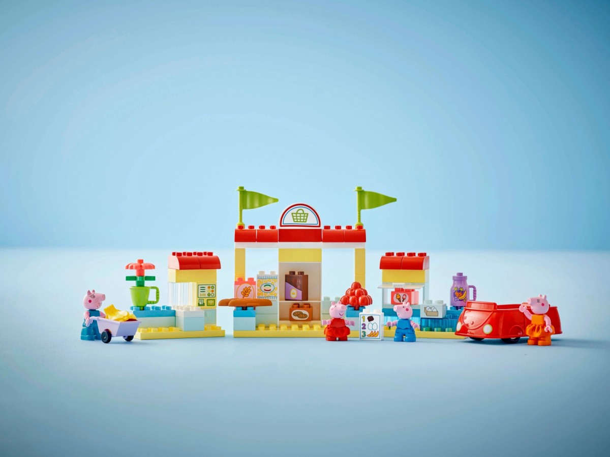 10434 lego® duplo kiaulytės pepos prekybos centras