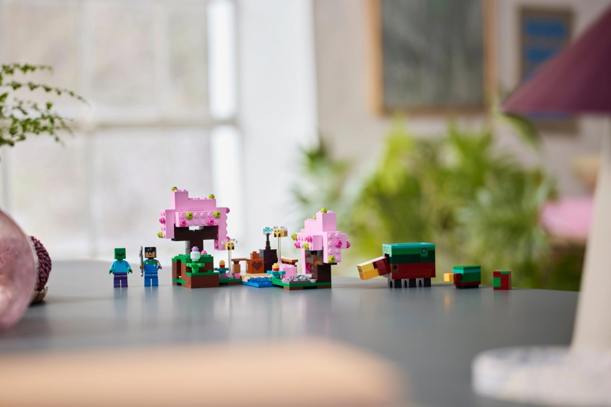 Konstruktorius vyšnių sodas lego minecraft