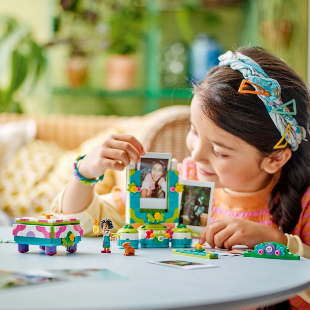 43239 lego® disney classic mirabelės nuotraukų rėmelis ir papuošalų dėžutė