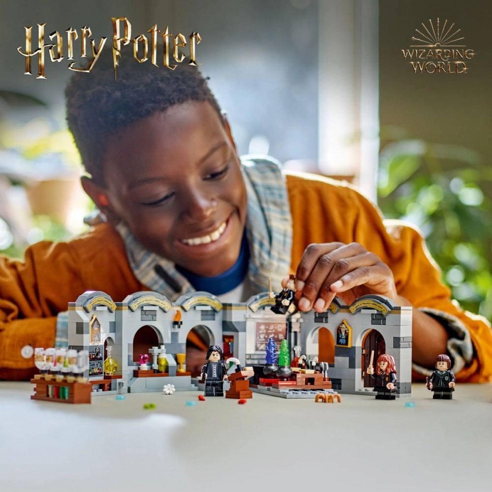76431 lego® harry potter™ hogvartso pilis: eliksyrų klasė