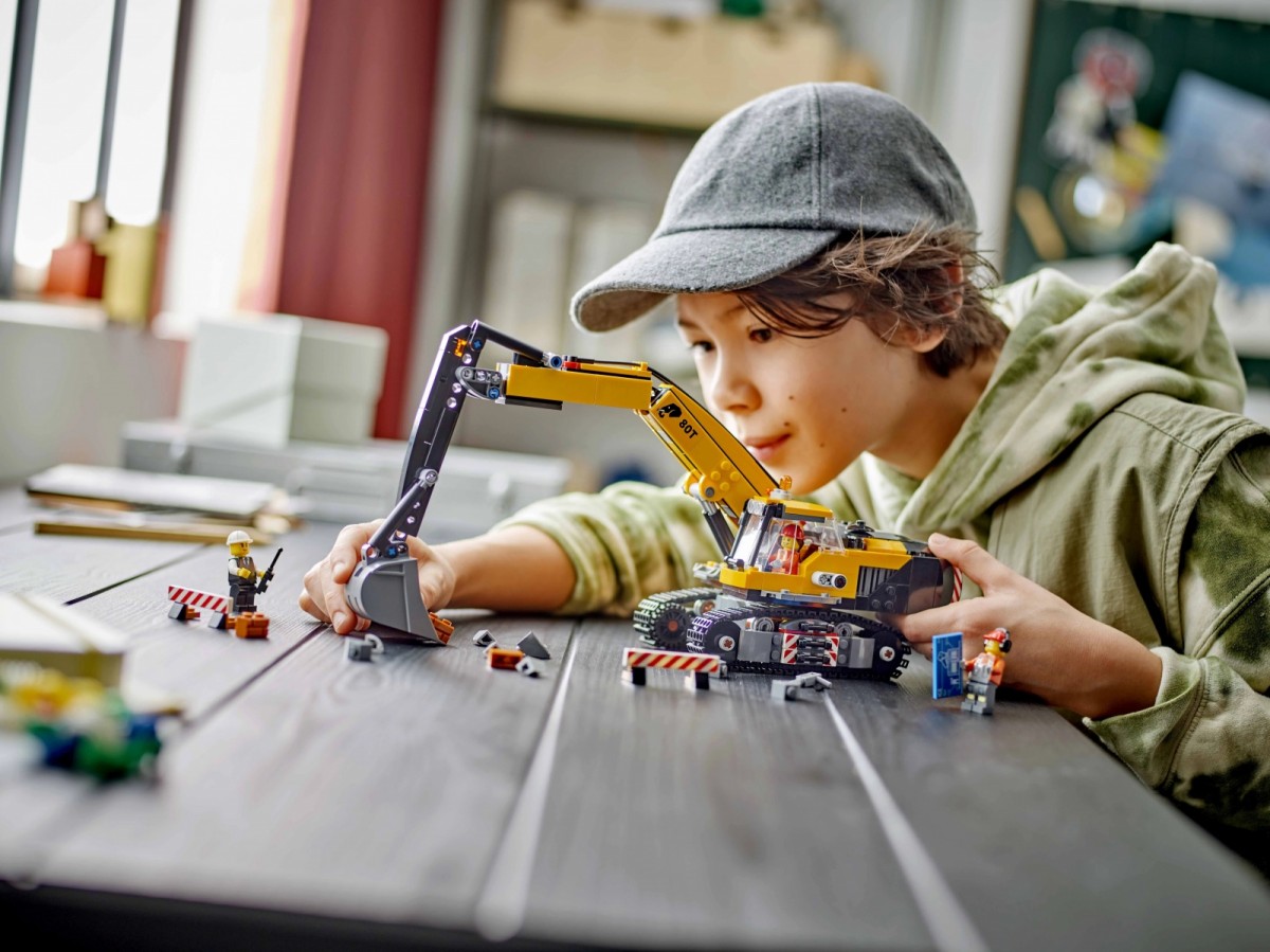 Lego rinkints lego city - geltonas ekskavatorius