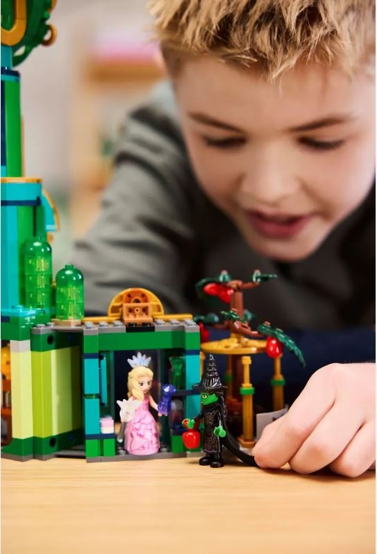 Lego wicked, sveiki atvykę į smaragdo miestą