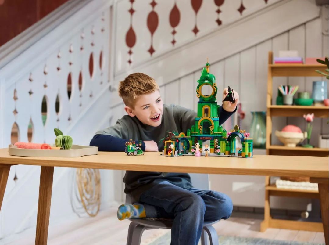 Lego wicked, sveiki atvykę į smaragdo miestą